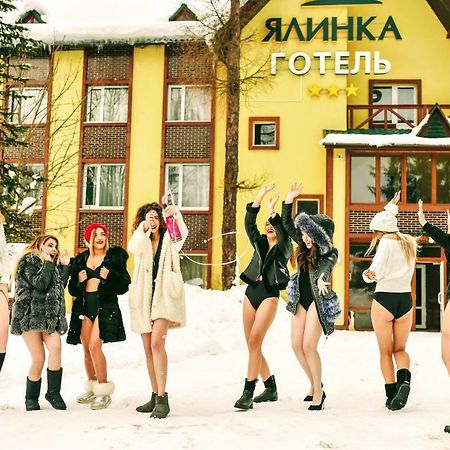 Ялинка Готель Vyshkiv Luaran gambar